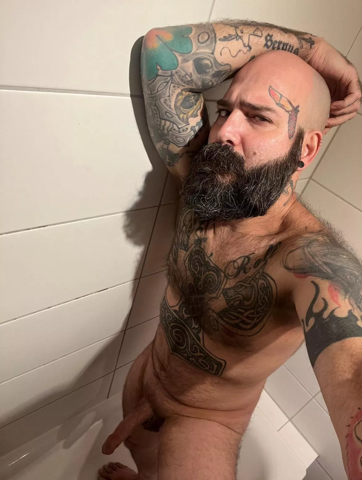 Traveling alone in France…with nobody to shower with me… posted by Perfect_Musician_735