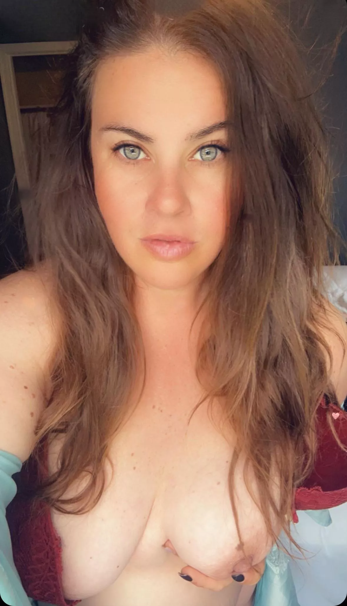 Was away at a horse show all week surrounded by women…came home craving some hard cock. posted by theSubmissiveToes