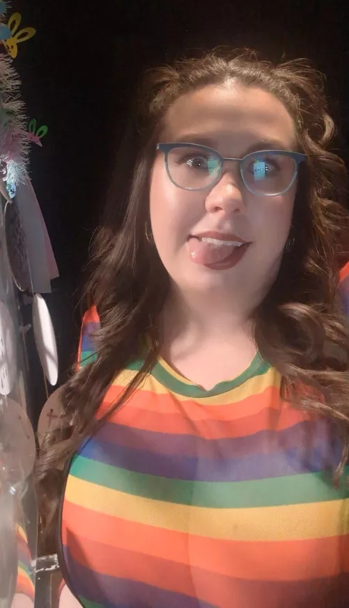 We don't always have to be serious, right? I'm heading to Hawaii soon and all I can think about is rainbows! by autumn_winters_of