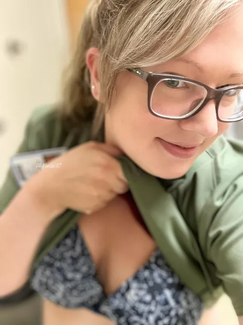 Would you help me in the supply closet? by AllyNicole917