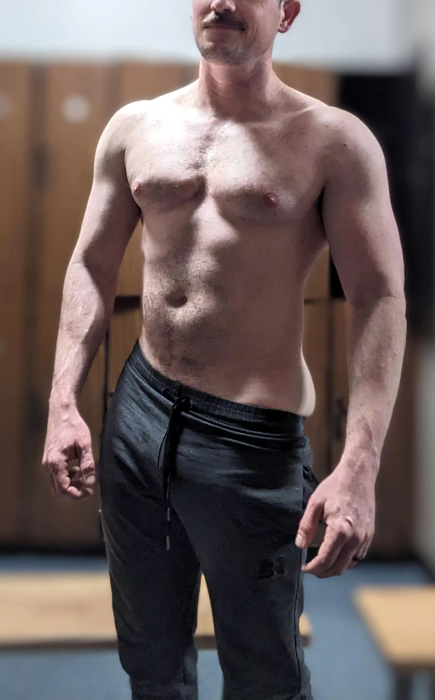 35 [M] 3 weeks into the bulk posted by Horny_Hufflepuff389