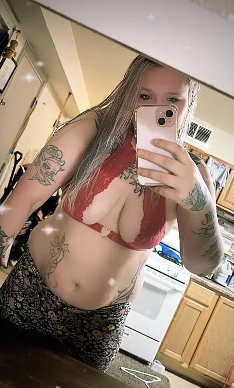 50 cent videos. You read that right!! posted by kinkycringe