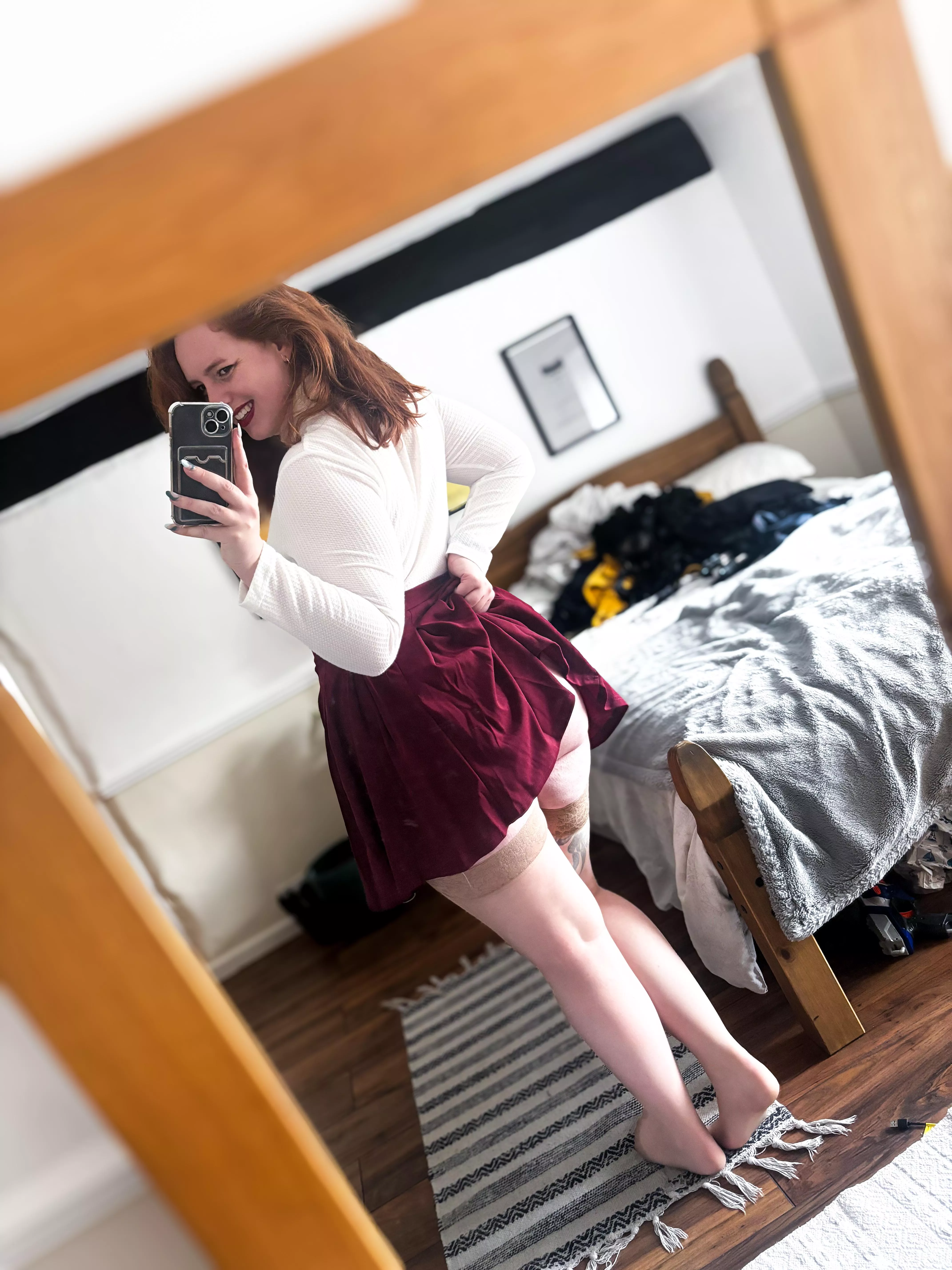 A cheeky little flash for you posted by Background-Hunter178