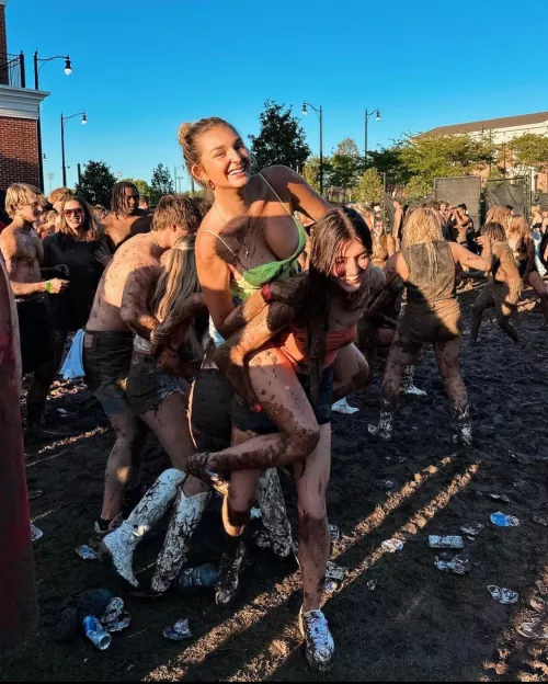 All Messy by Snoo-74133