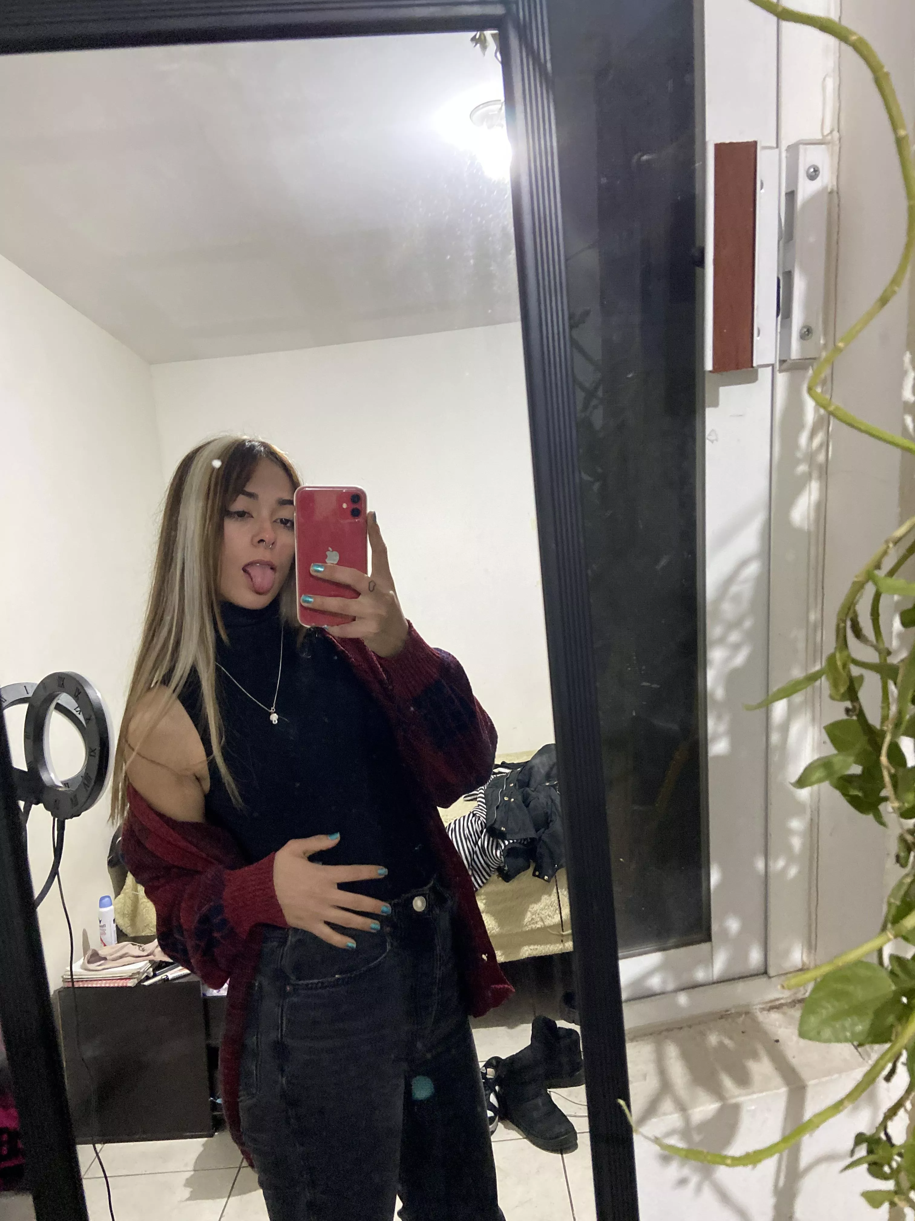 @anelchacon on instagram posted by TragicFae