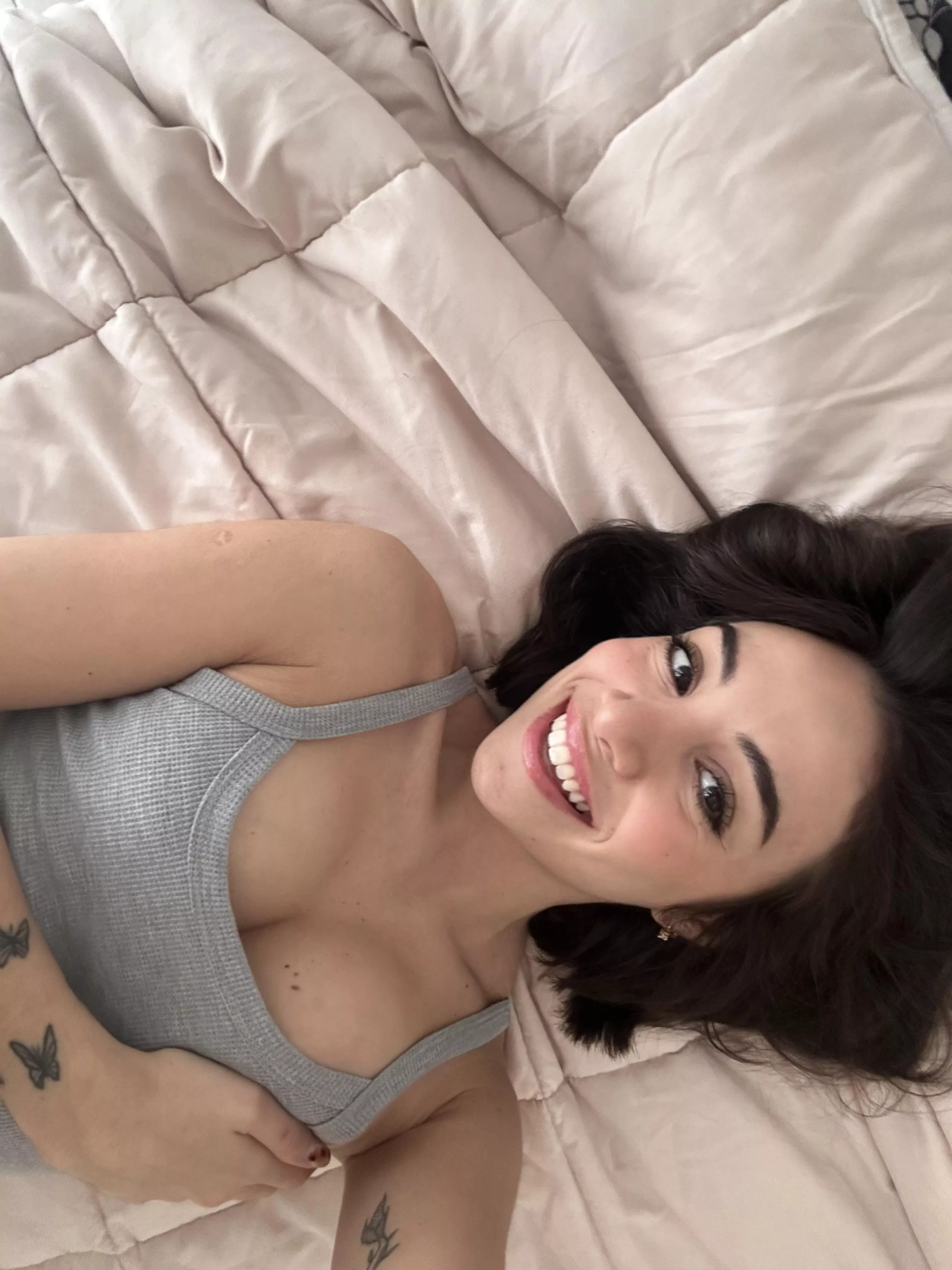 can i be ur new room mate... posted by Clkruger