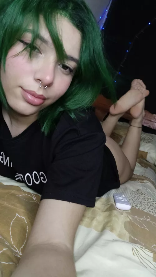 Cutie green haired(19) by MaddisonMadness