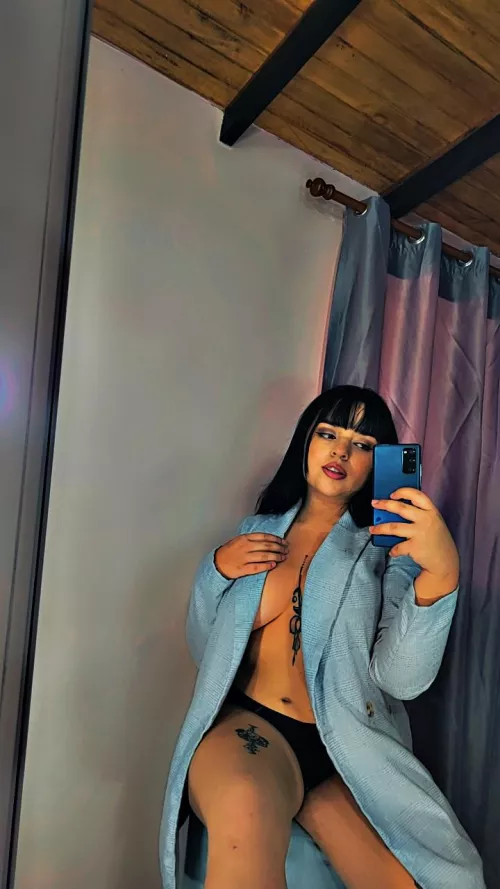 Describe my oufit in one word by bennett_christine