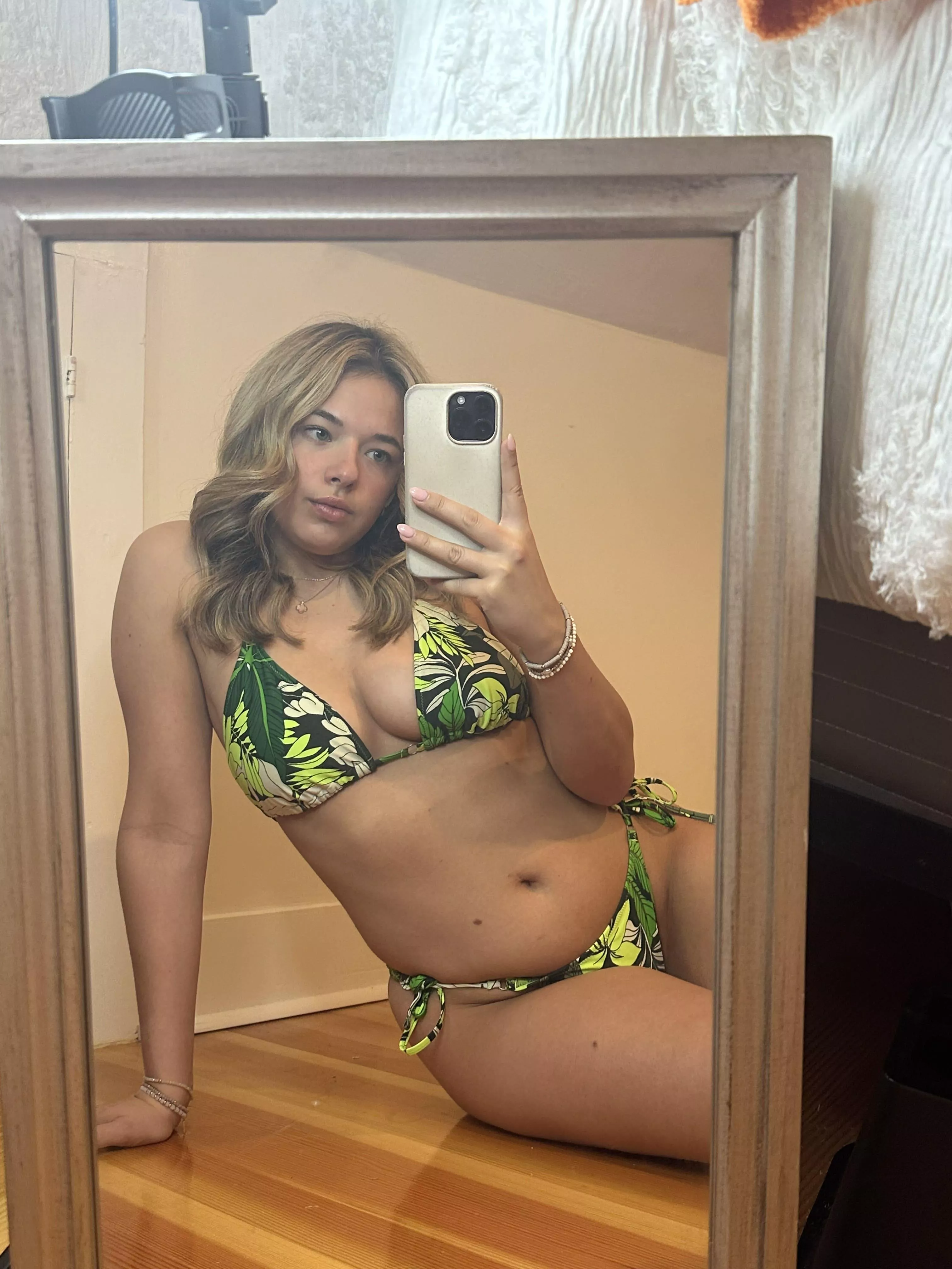 Fuck me all night while listening to MCR posted by morainechef