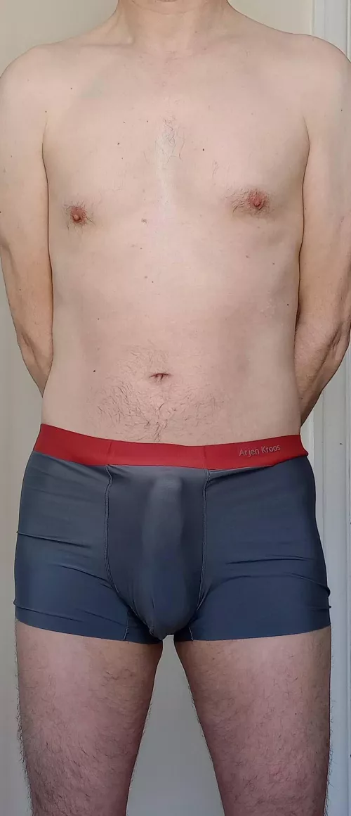 Grey day by butchreedonly