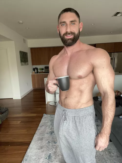 Hang low by Low_Lavishness_1332