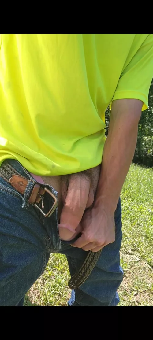 Horny at work by Thrumbosir