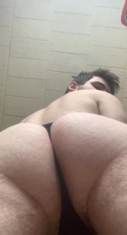 how does it look back there? ;) by howboutthatbum