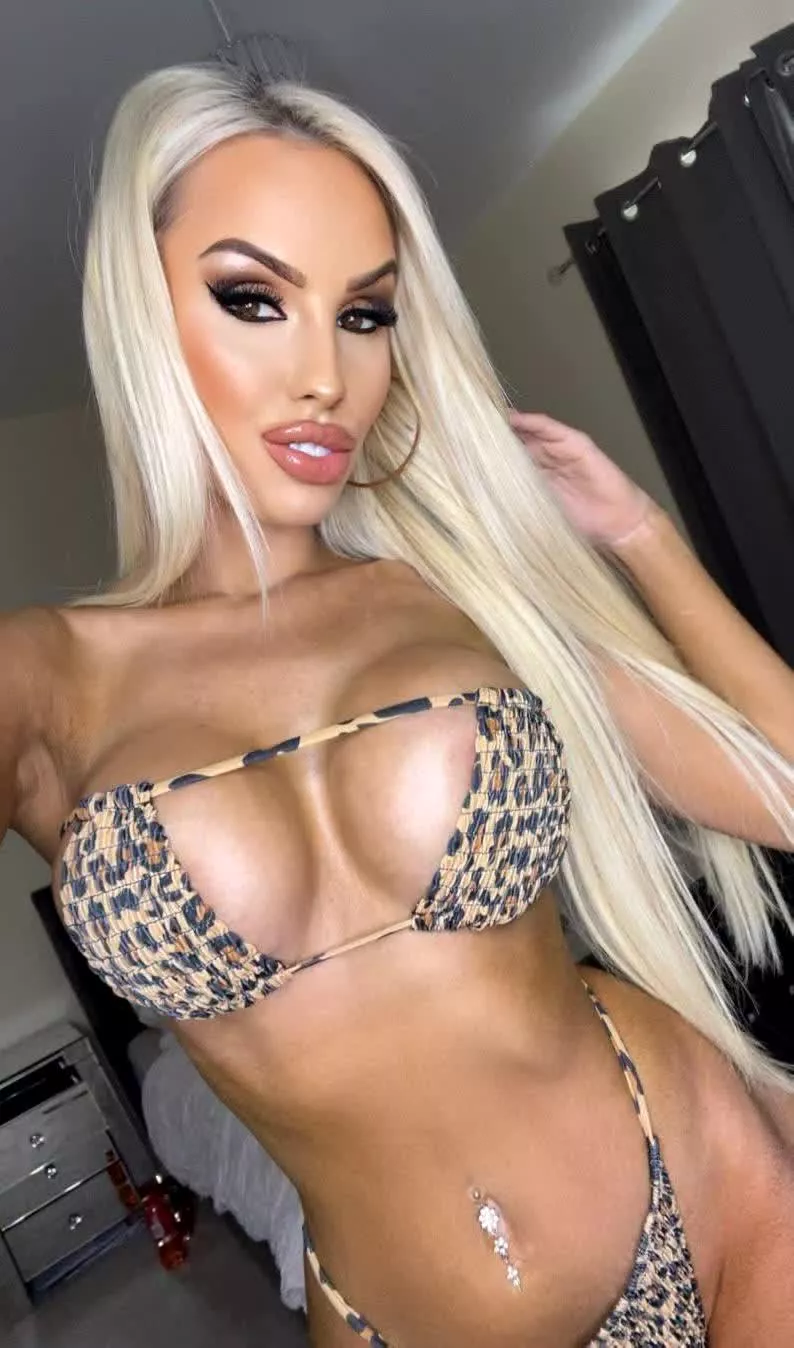 how would you react if i wanted to make you wear my underwear and fuck you? posted by Sweetest_Rose