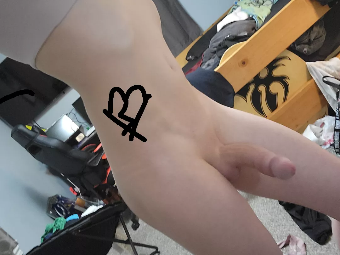 🖤 I feel like nobody really cares if I post or not.. 🥺 Should I just quit? 😮‍💨 posted by PicoISme