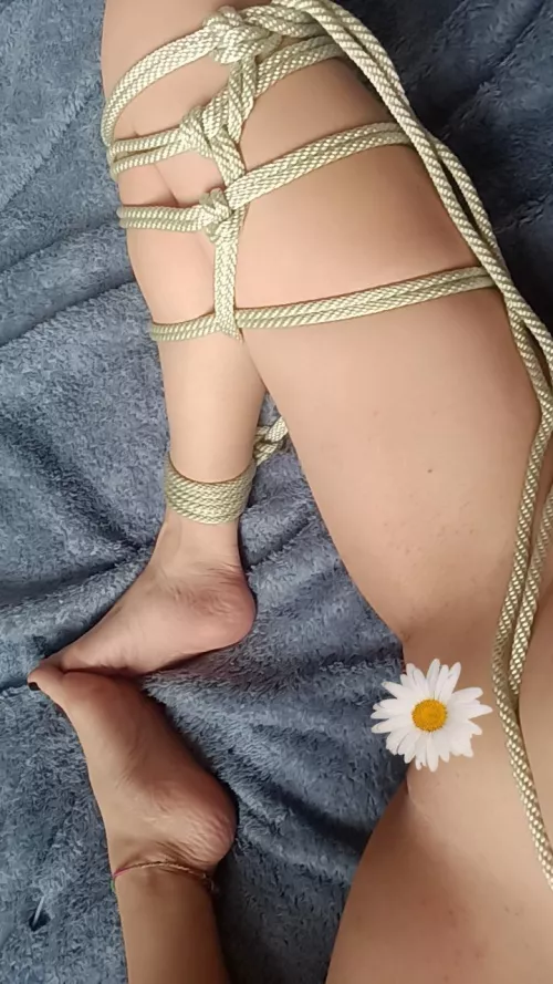 I love how ropes feel on my body 💦 by tokin_panda