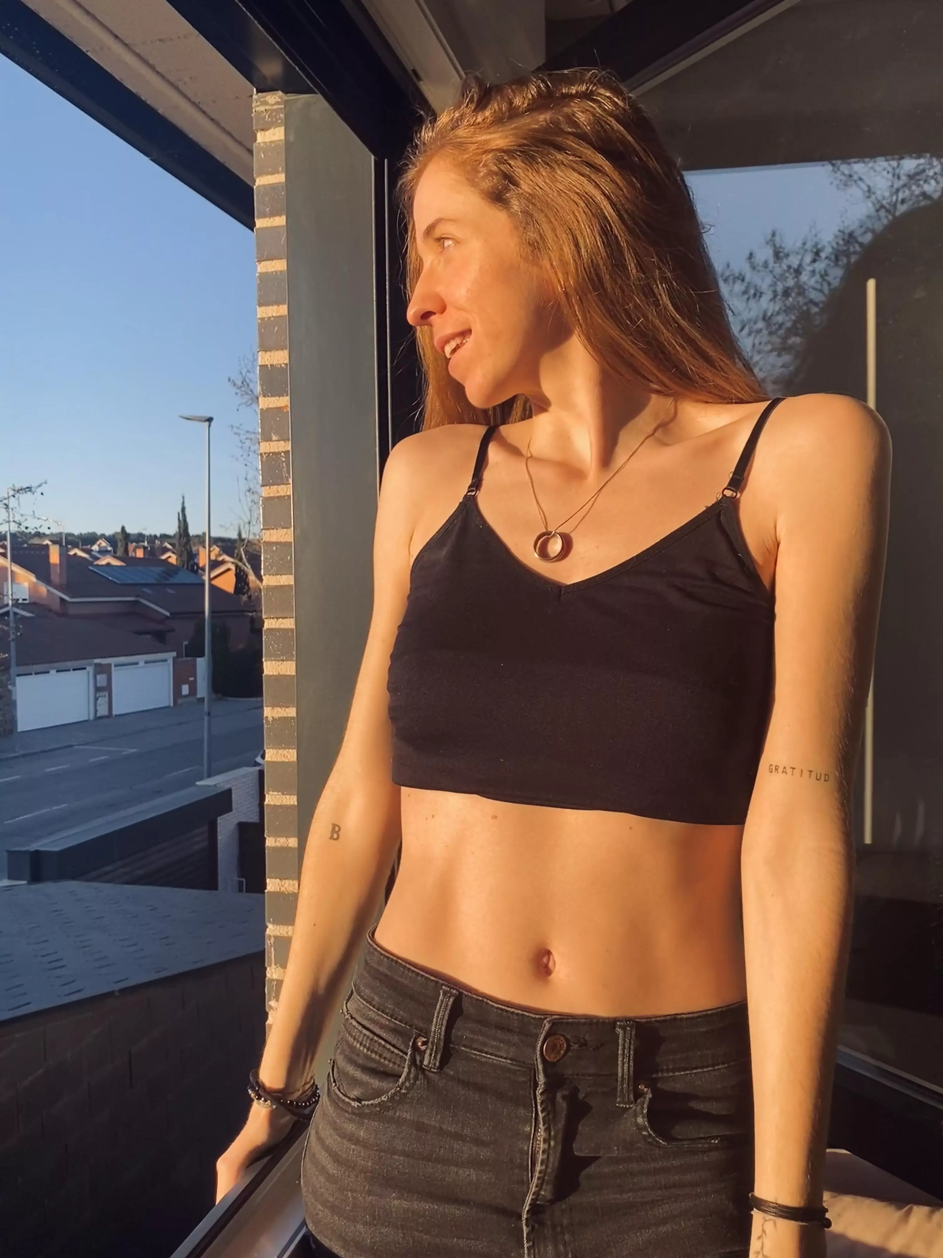 I need some volunteer to make out with my bellybutton posted by No_Date366