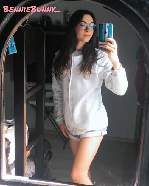 I never shared this pic because back then I didn’t feel pretty… it’s insane what we tell ourselves to bring us down😪 by BennieBunny_