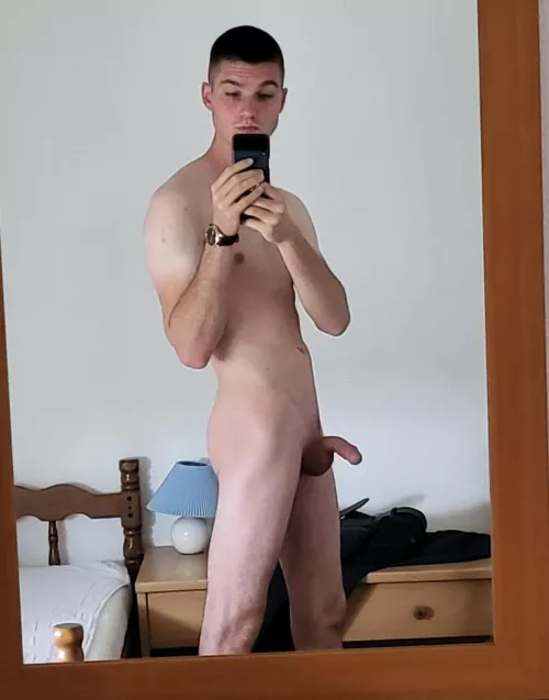 Is he good? by Antonijo69