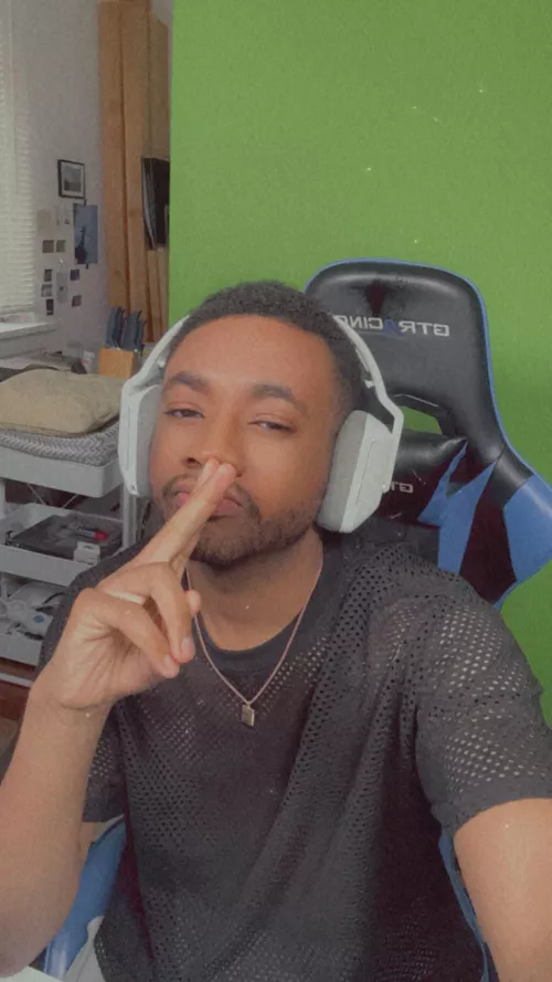 Juggling real life and videos is not easy at all. But I still do it 🥴❤️ by Blackeyychann1992