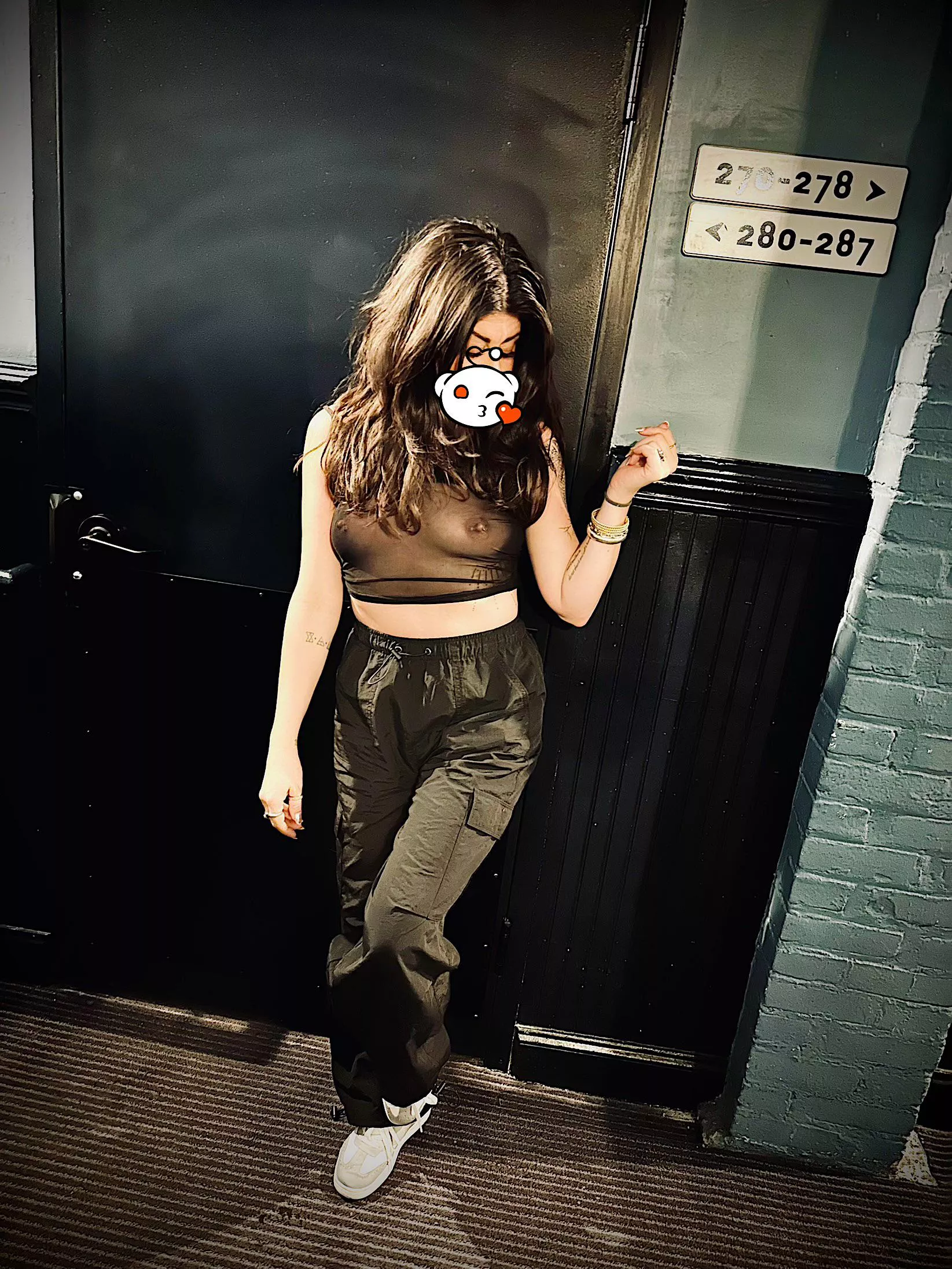 Just another night out in the Big Sleazy  posted by DramamineDreaming