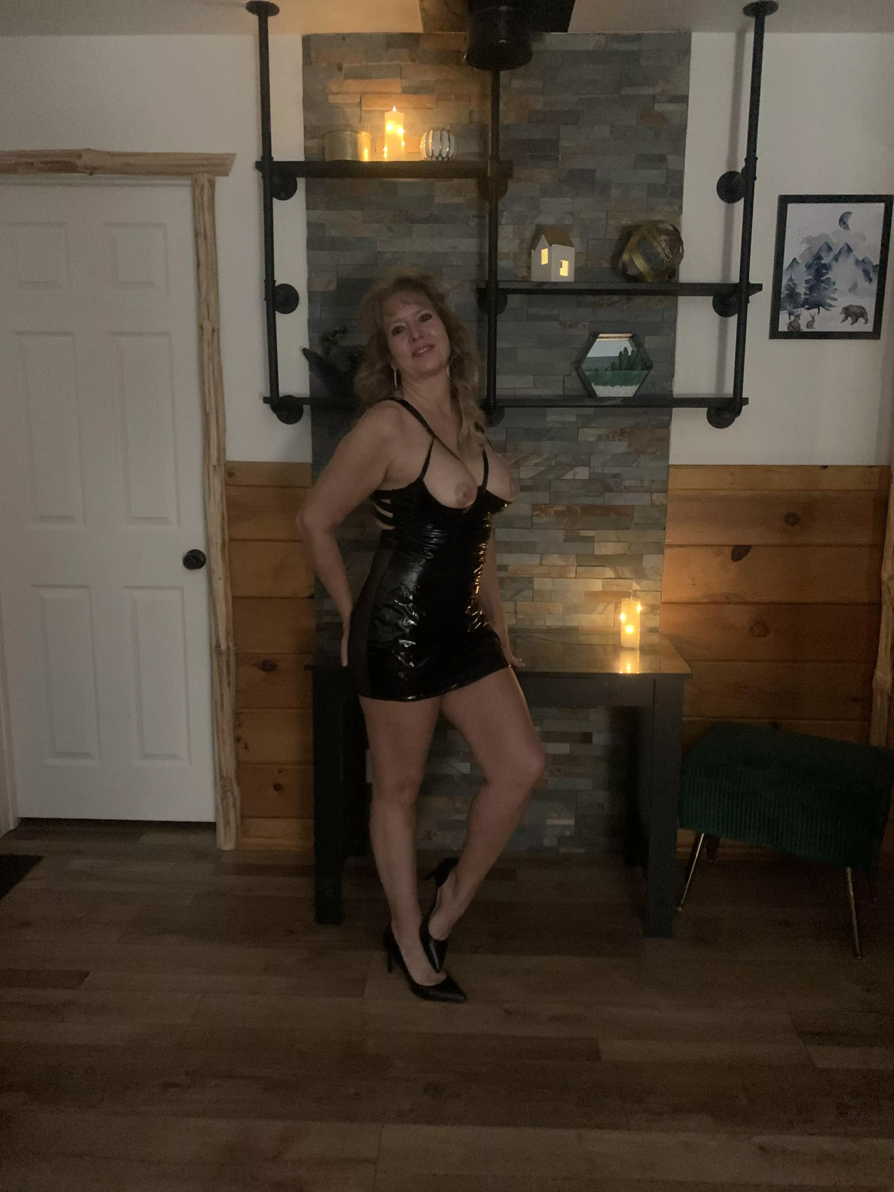 just stunning ? posted by AngelAngelov70