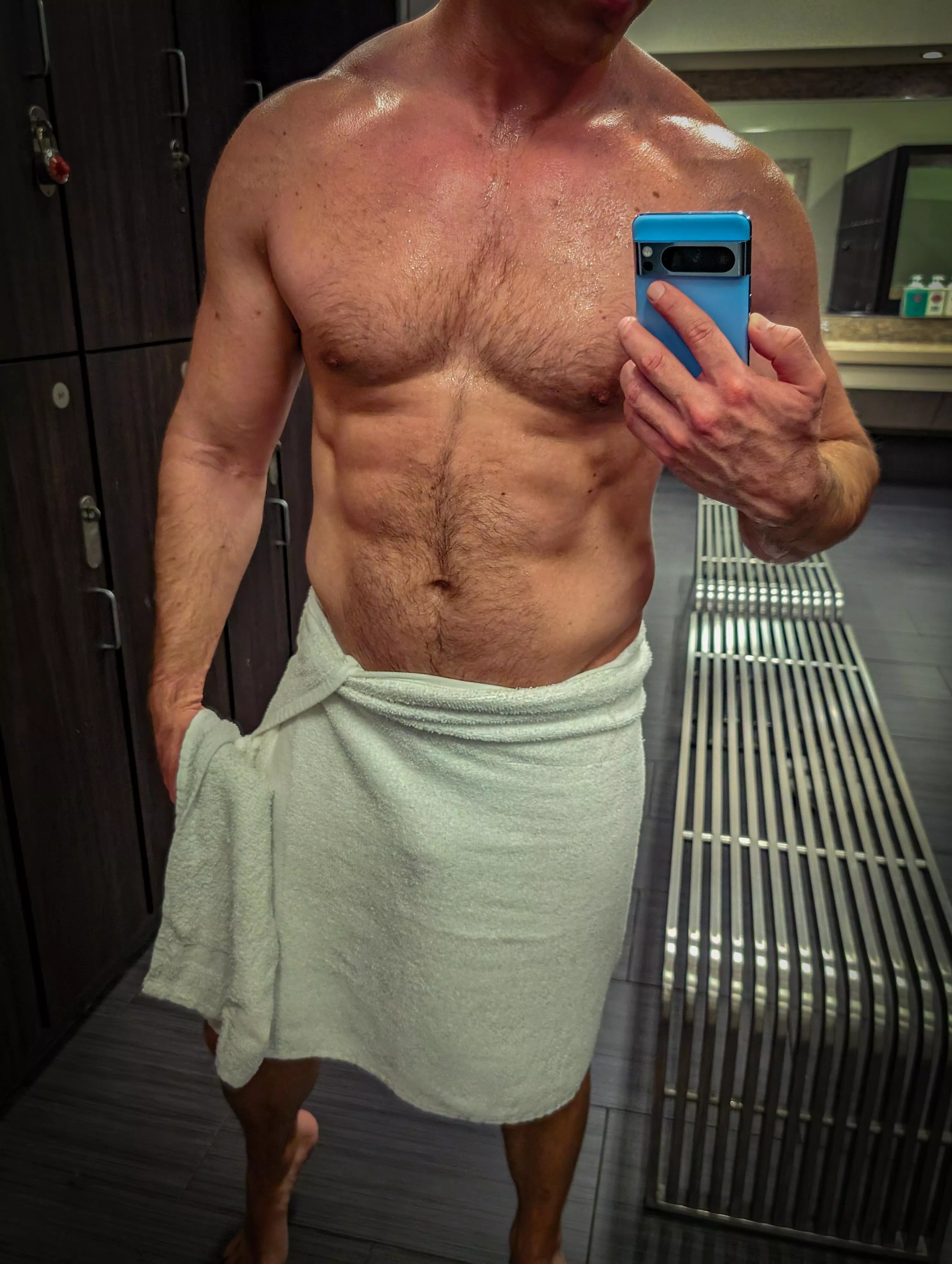 Just try not to stare [38] posted by Potential-Sandwich99