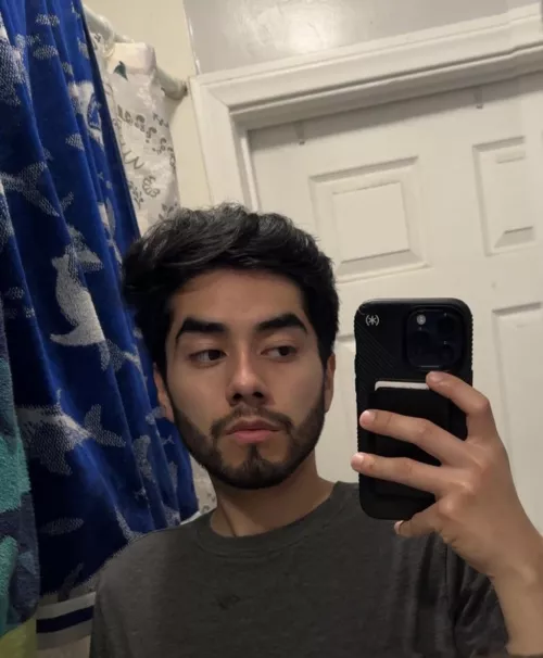 League or Apex Legends? by Soporific0_0