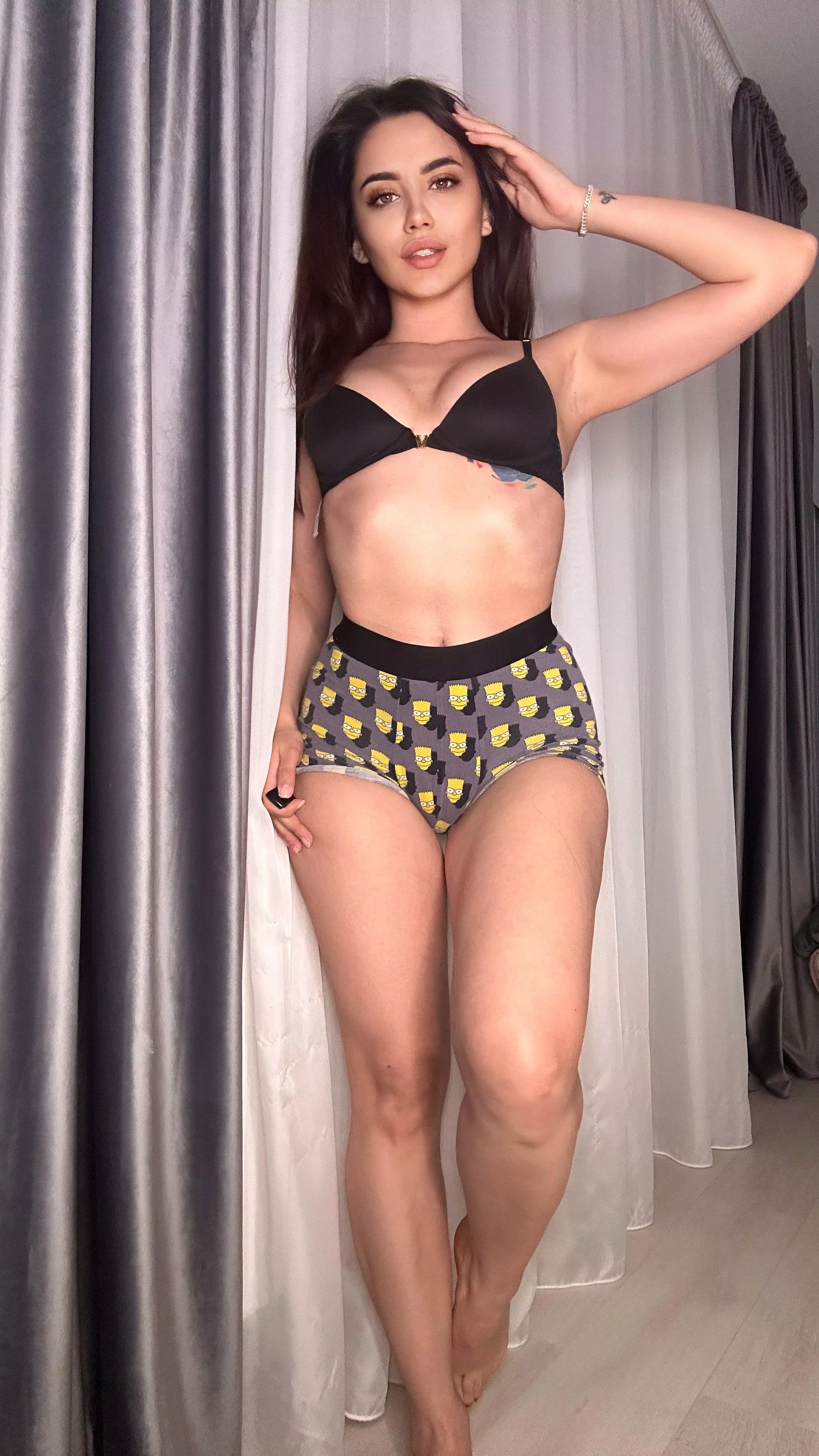 like what you're seeing sissy? posted by raptorlizard2468