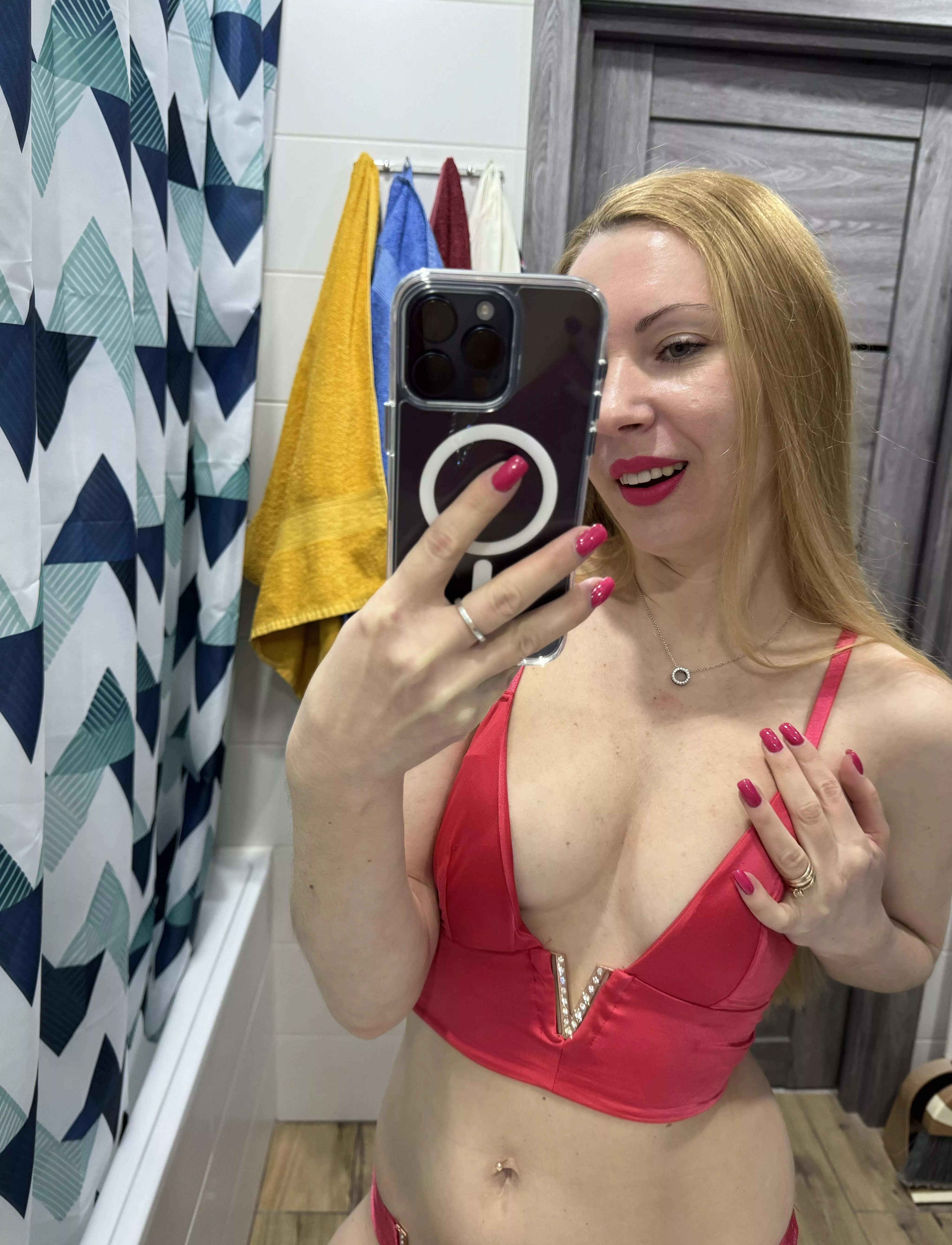 my breasts look very sexy in that bra posted by bonedcadiz