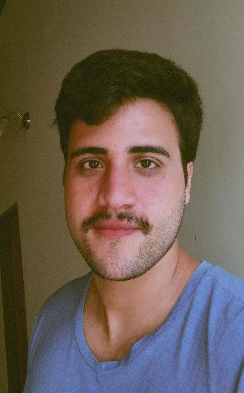 my face when I just woke up posted by Walter_1999_