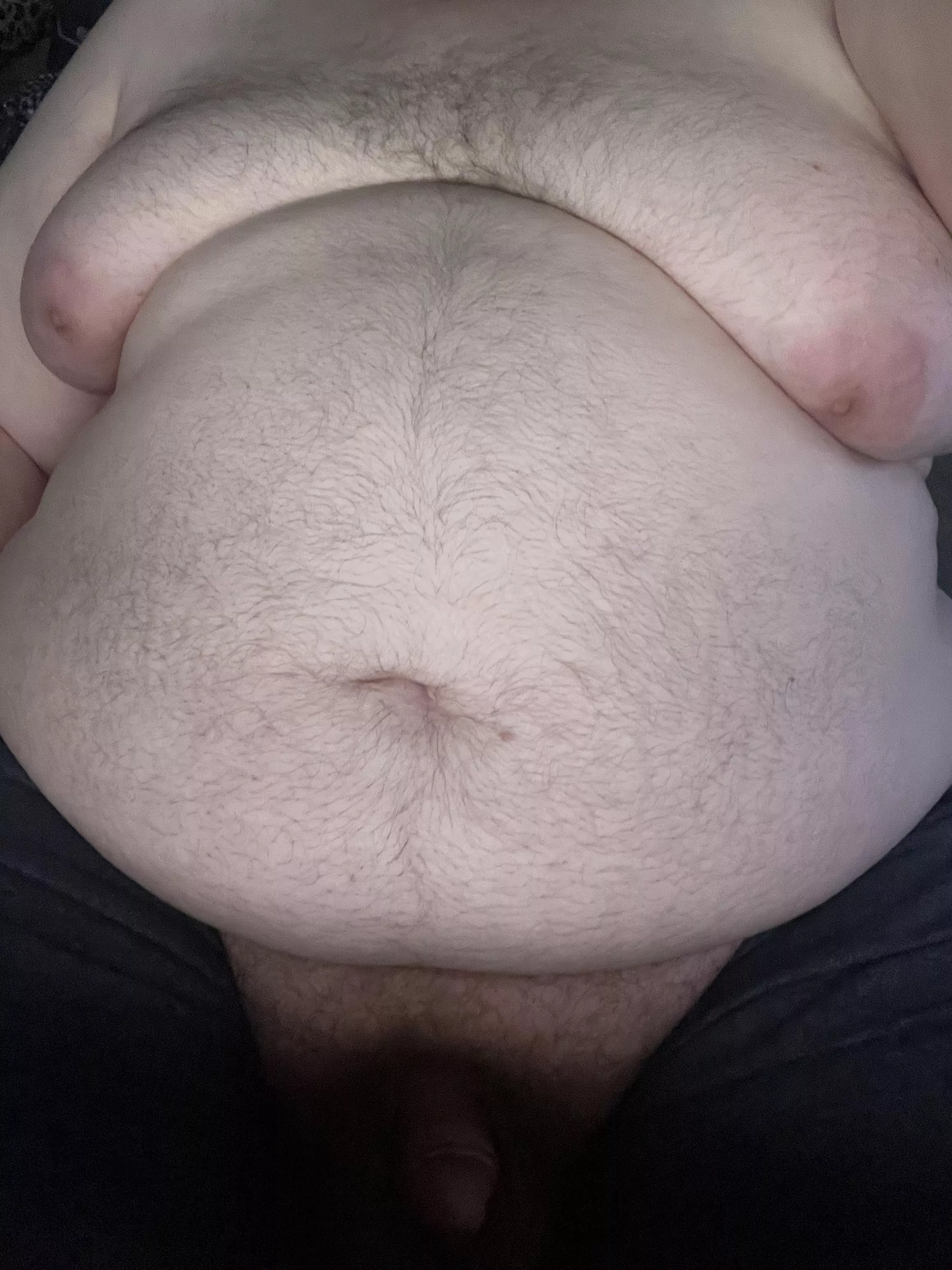 Need some new women to chat with while I edge 😌 posted by Living_Ear_9093