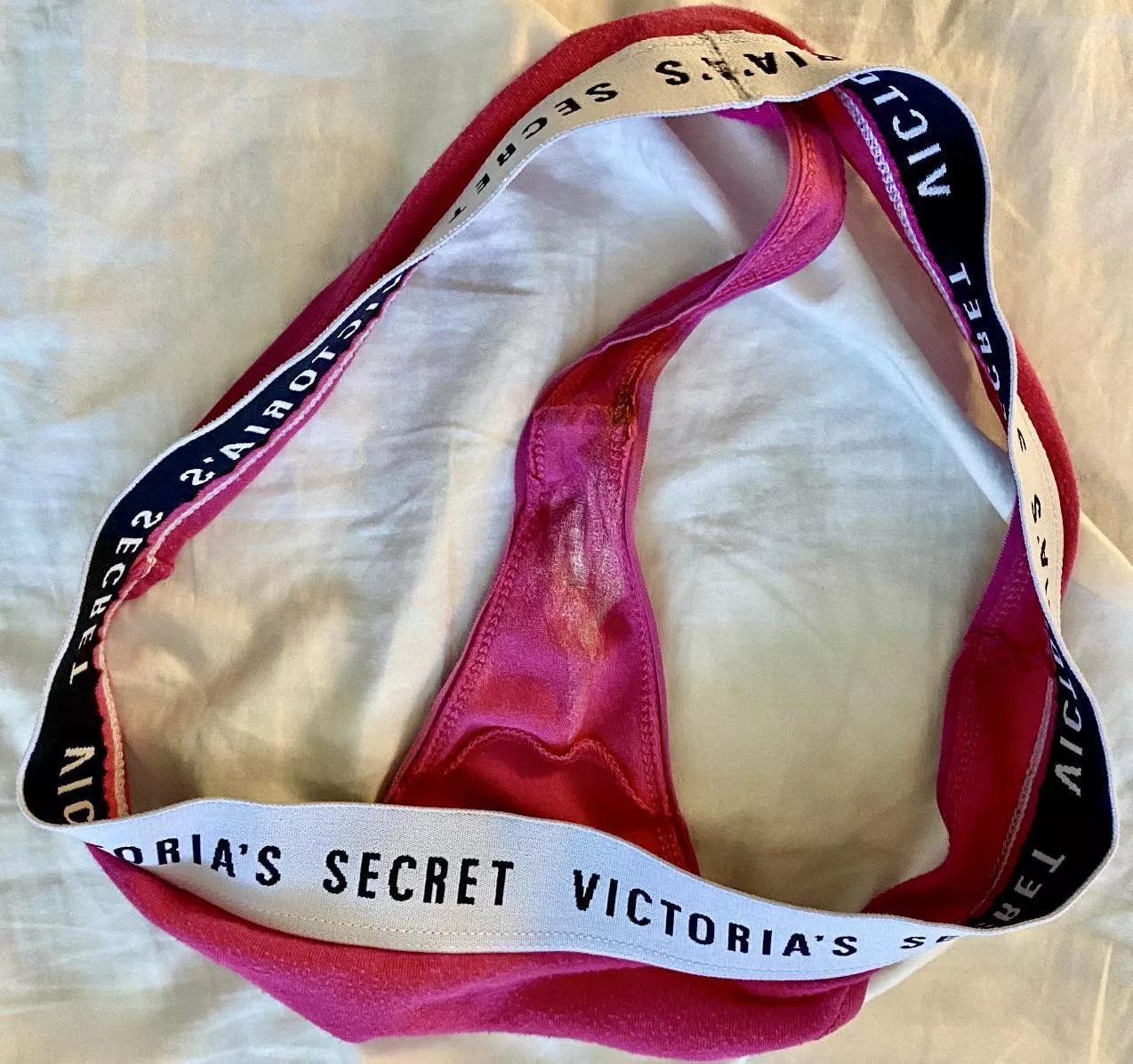 [OC] I hope you like my panties 💛 posted by 22_nalgonapawg