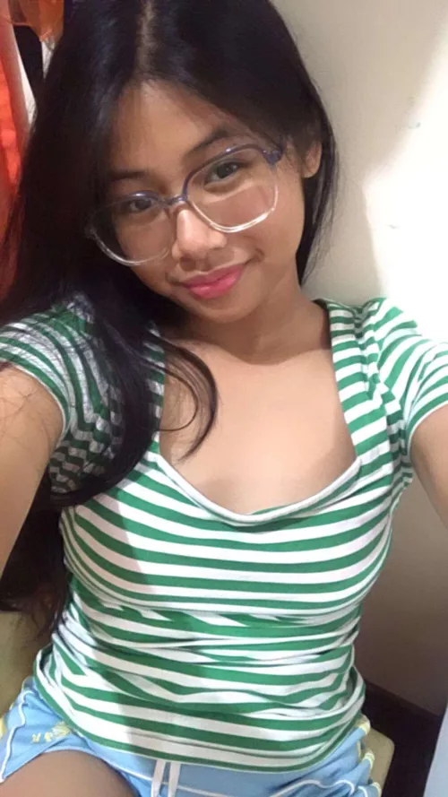 Pretty by cloudtropicalfruit