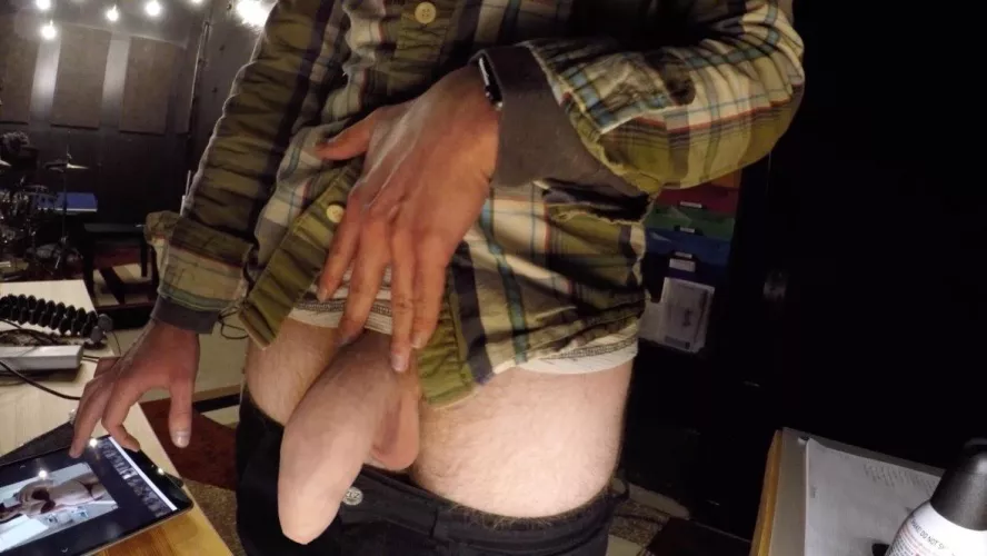 Pulling out my HUGE heavy SUPER FAT cock for some air 😮‍💨 by RobbieBison91