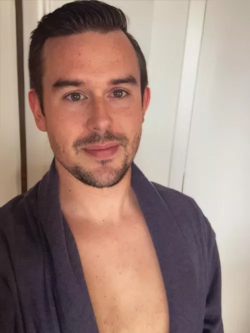 Should I shave or keep the stubble? by spicywallflower