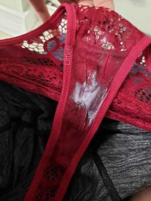 The more cum the more cream the better the taste by naughtylittler