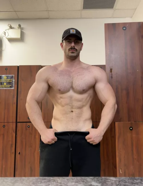 Volunteers to be my cardio partner?  by KickBrave7389