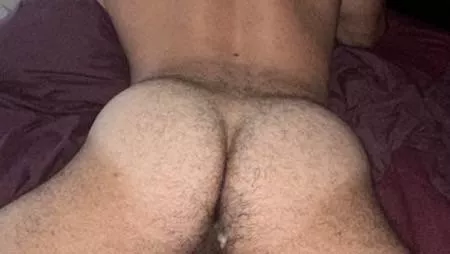 [19] Straight curious guy, been told I’ve got a nice ass but a few people. Maybe I should investigate more. Need a train ran through me. posted by Tough_Nerve9983