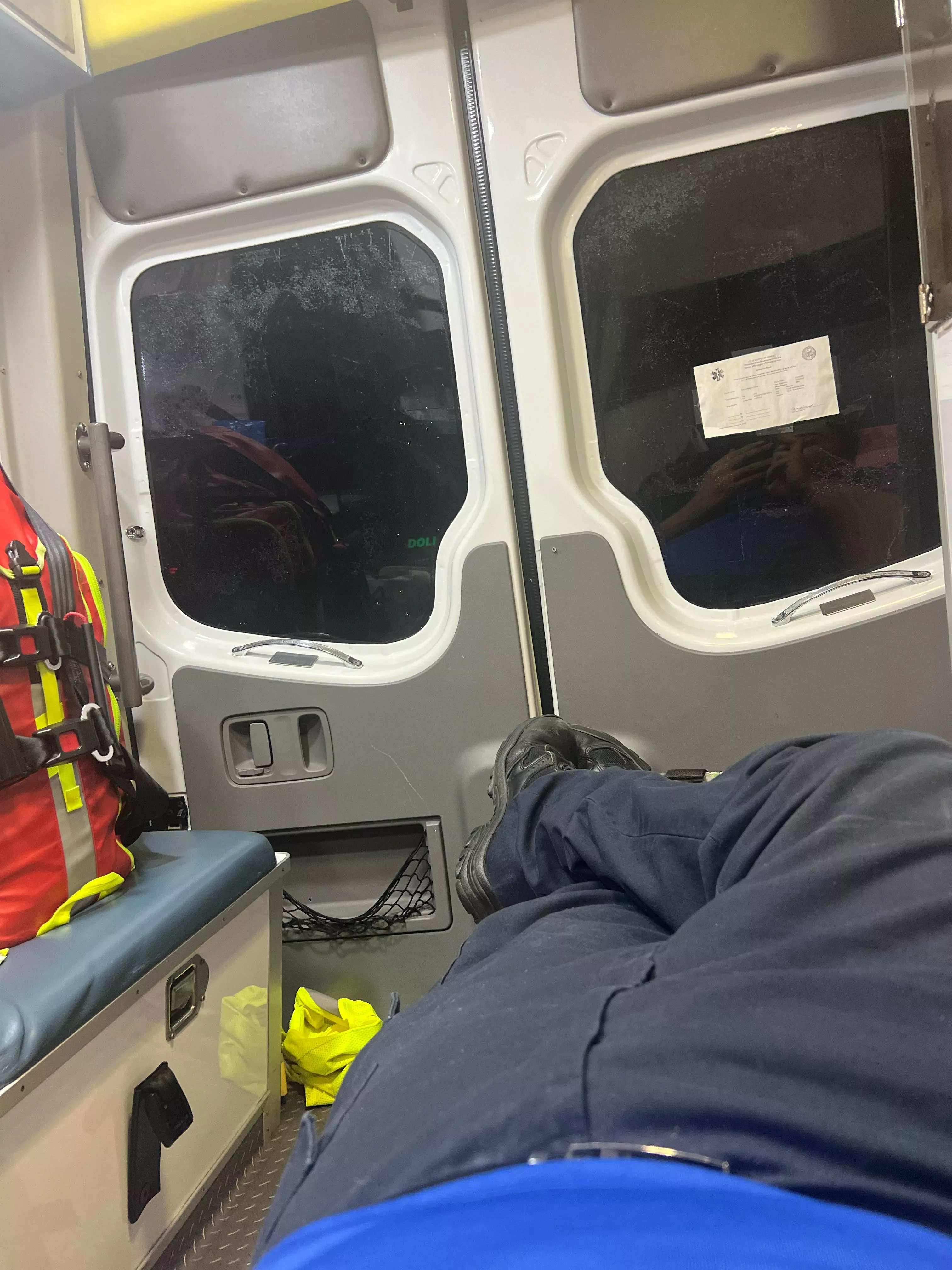 25 Mississippi paramedic. Currently at work so I can't send live nudes but I have a ton of stuff saved and I love to dirty text. Down for most anything just send face and asl. Jakefarmer9817 posted by jake20replayedyou