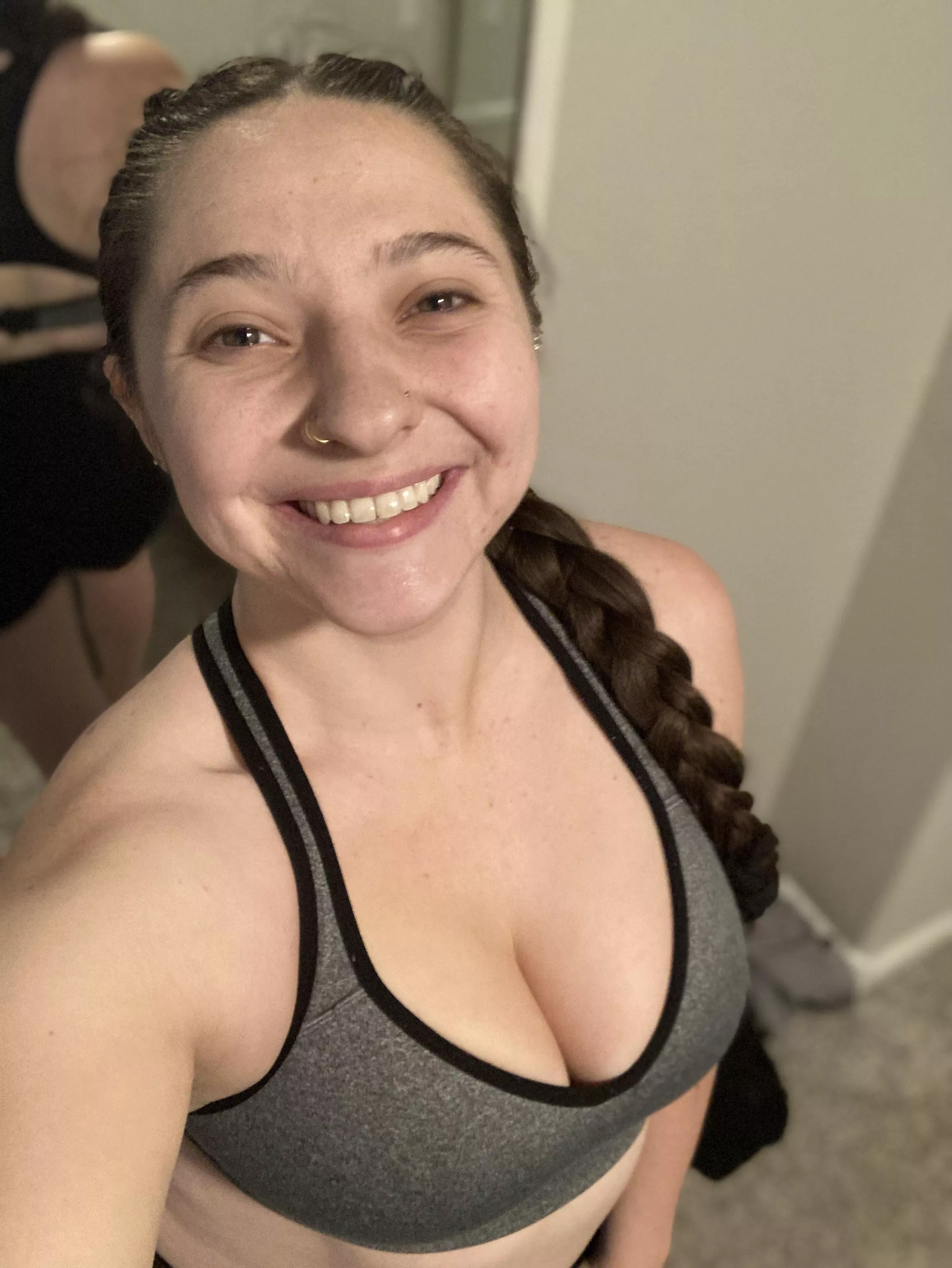 A braid a day keeps the tangles away posted by Icechick44