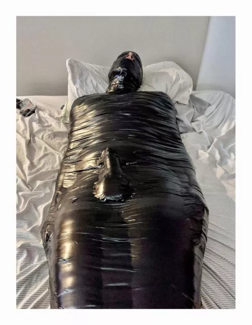 Anyone south of London (susses) want to wrap me? Can wrap you too by Ok-Kitchen8889