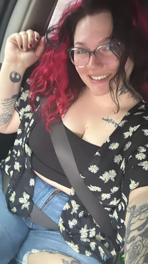 Are my glasses cute?! They’re new!  by ikrysx