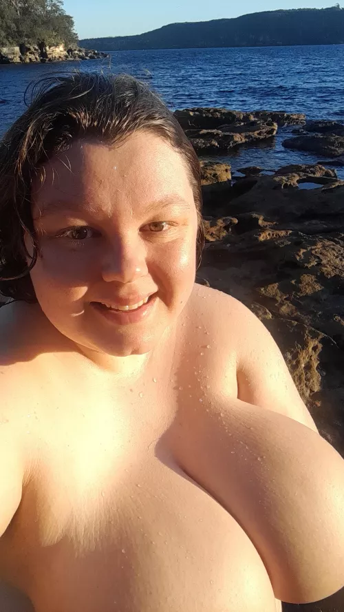 Brilliant  weather. by snaphappyadventurer