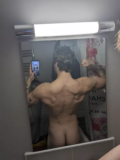 Bubble butt  by Old-Contribution2960