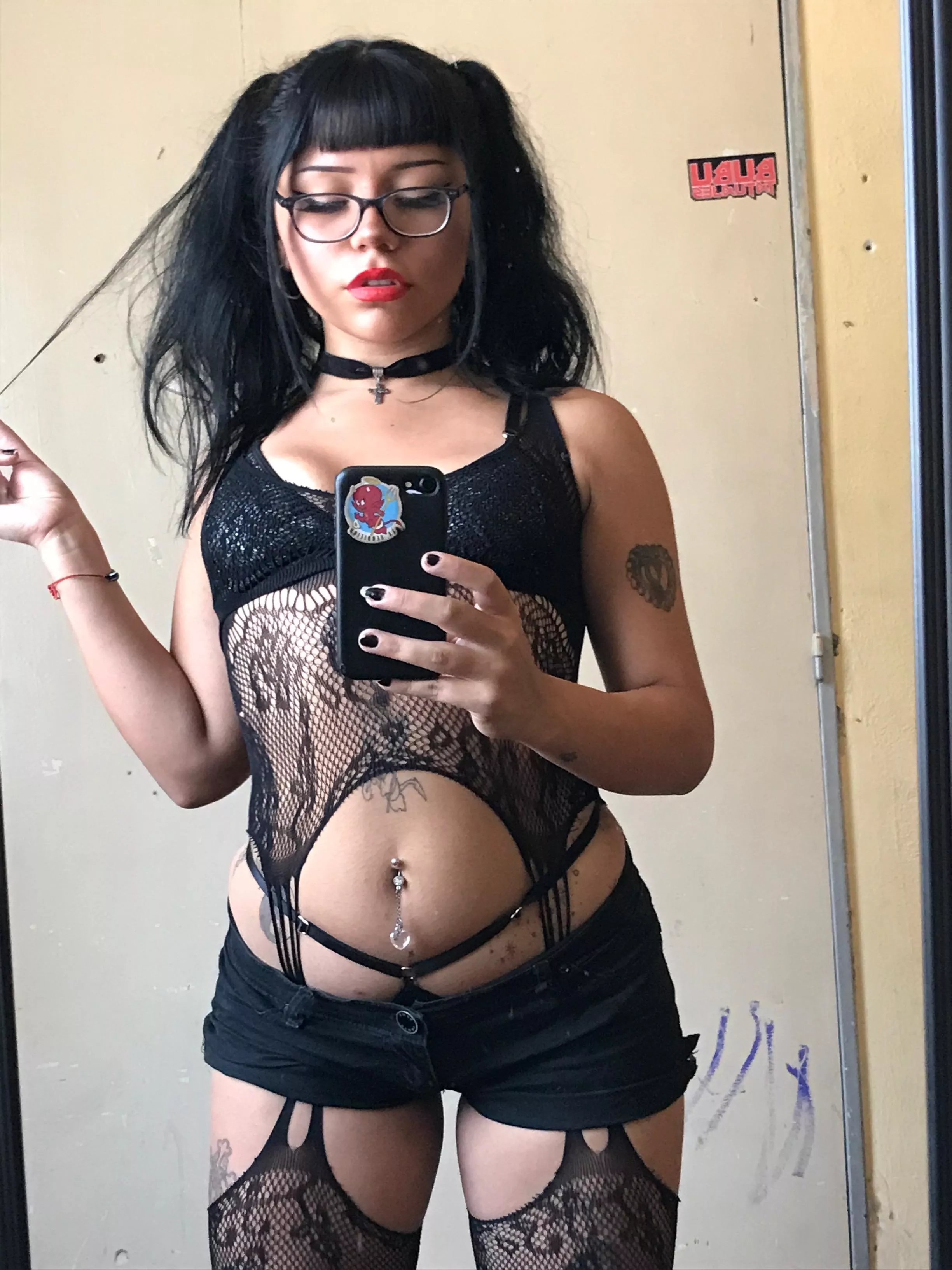 can I send u more selfies like this? posted by confused_donkey