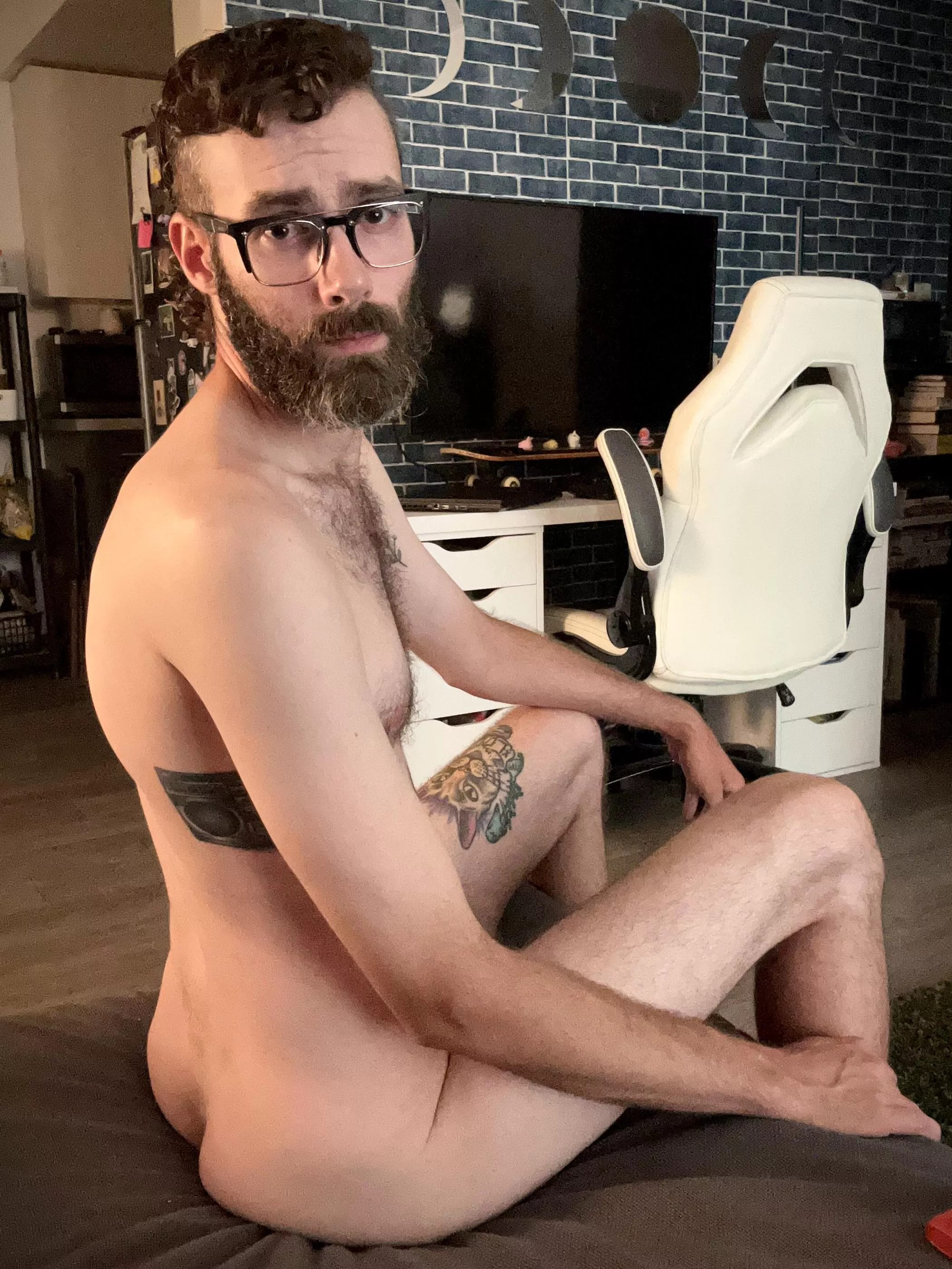 Caught me. 😏 posted by DodyWithaD