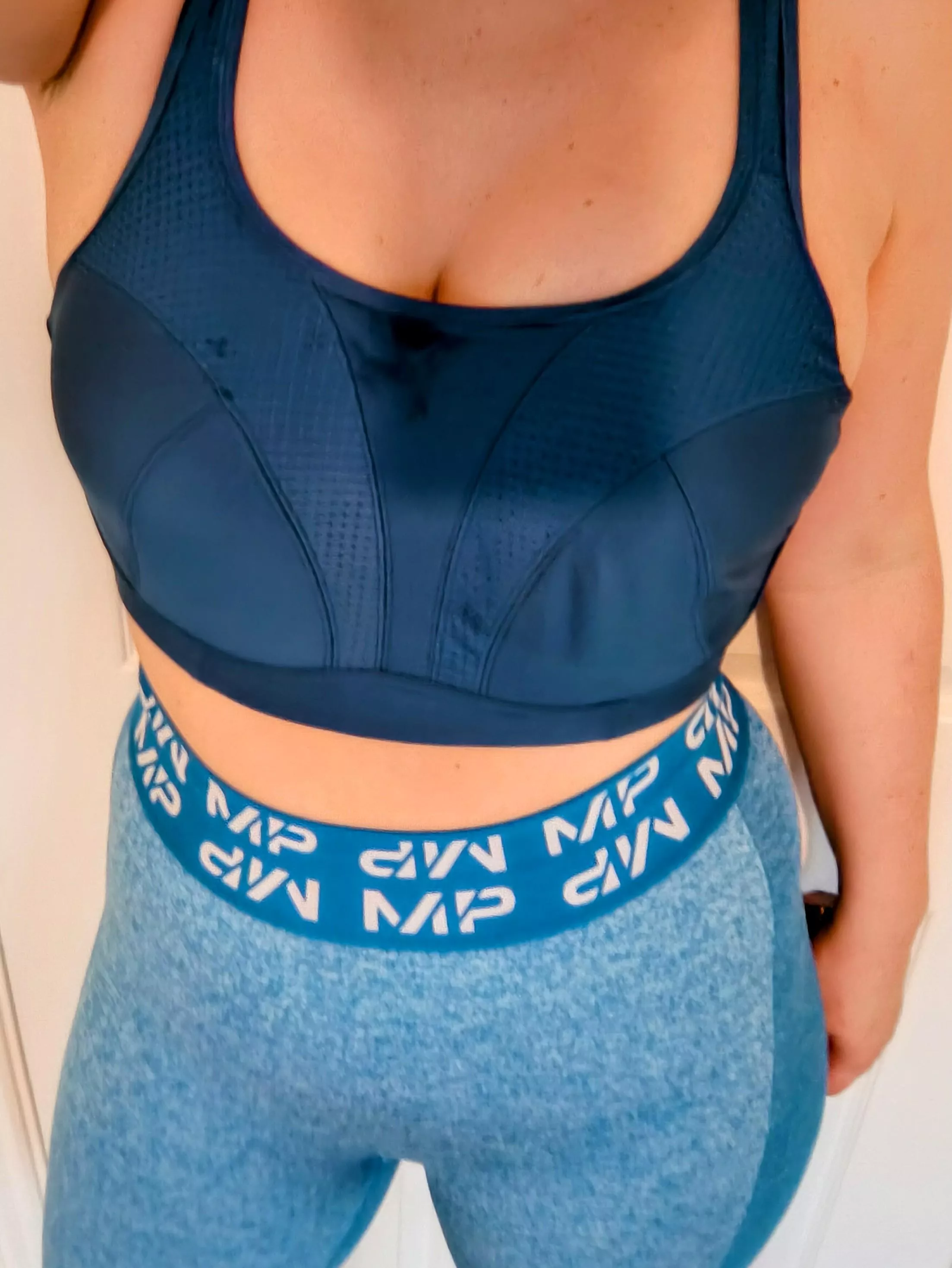 Come and make me sweat posted by Bootyfordays-