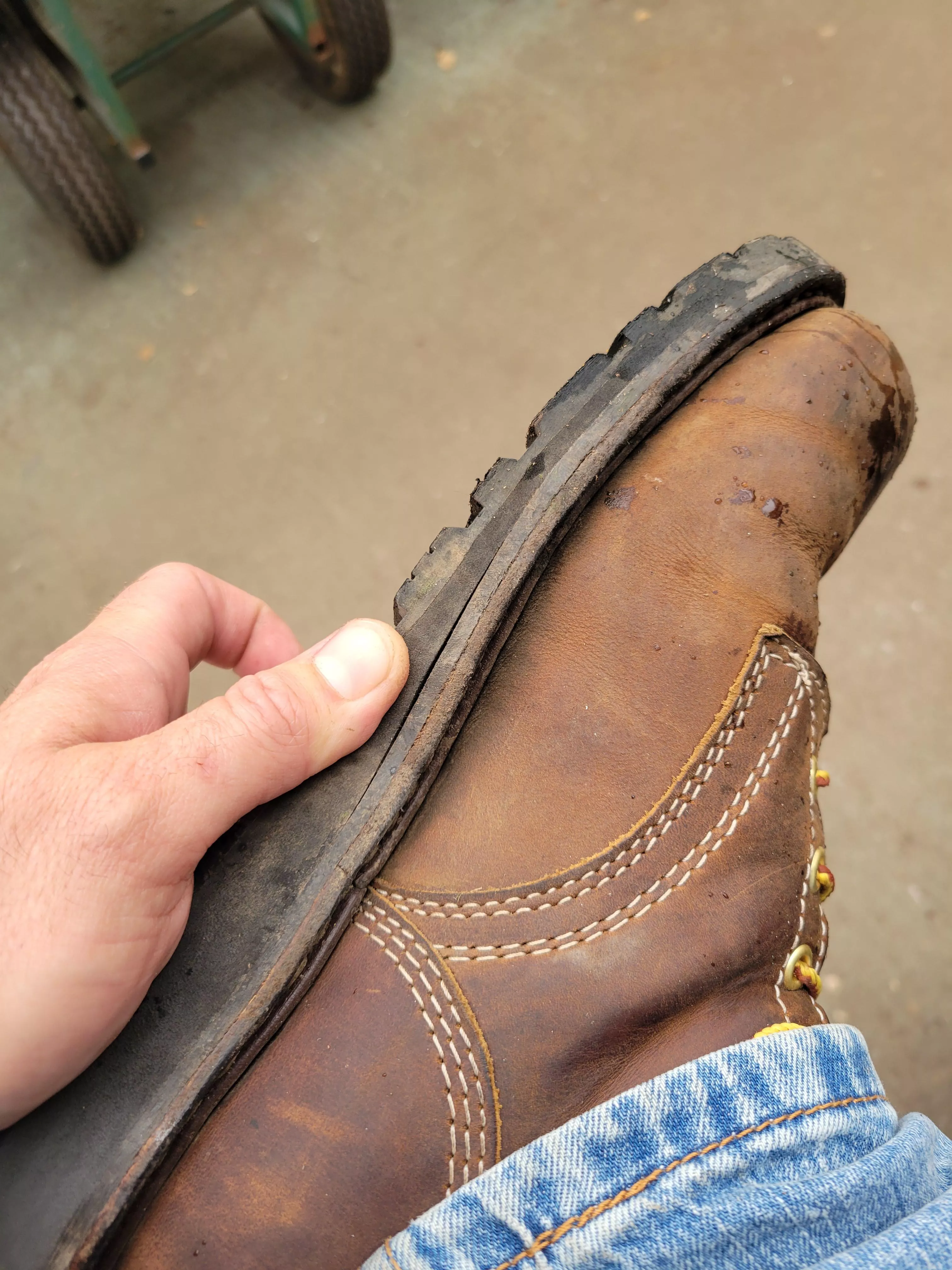 contact cement posted by bummzy