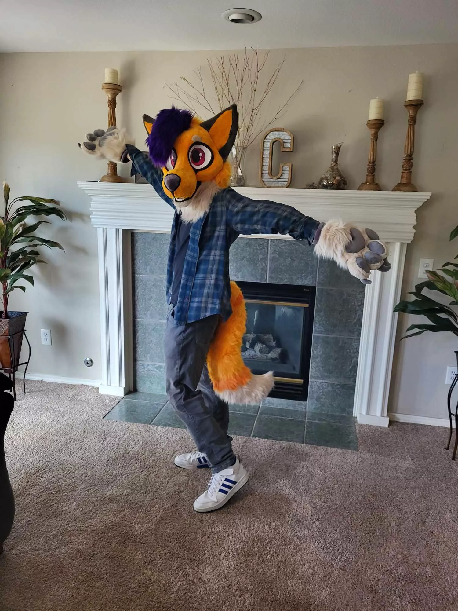 Daily fursuit posting  posted by Onedeadlymouse